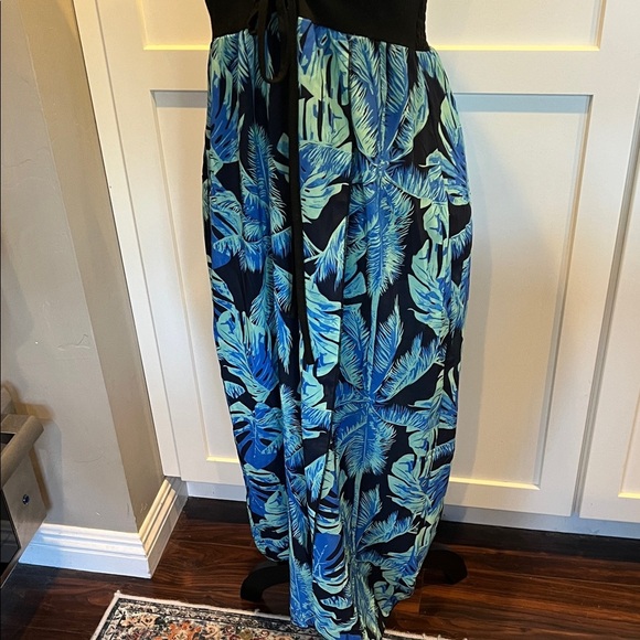 Strapless Black and Blue Tropical Maxi Dress M - Picture 3 of 5